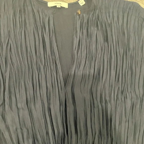 Vince Pleated Satin Blouse size xs colour blue new - Picture 6 of 7